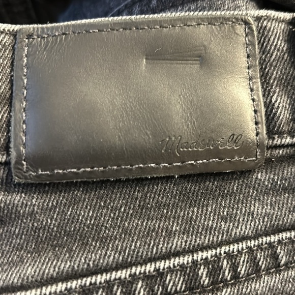 Classic Black Women's Jeans - Picture 10 of 10